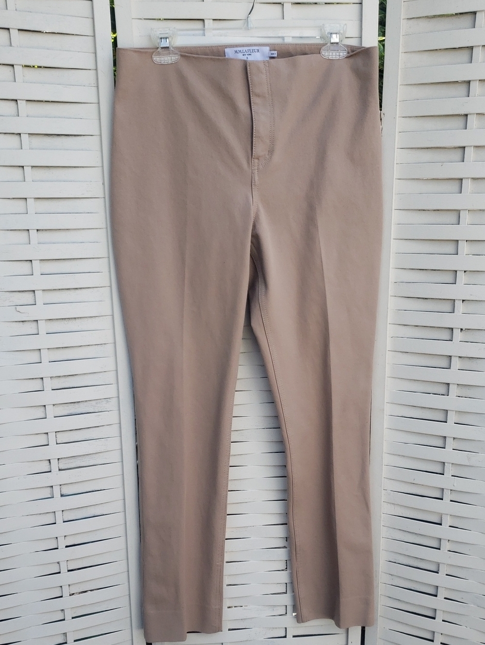 MM LaFleur NY Stretch Fitted Women's Pants  in Taupe Size 8